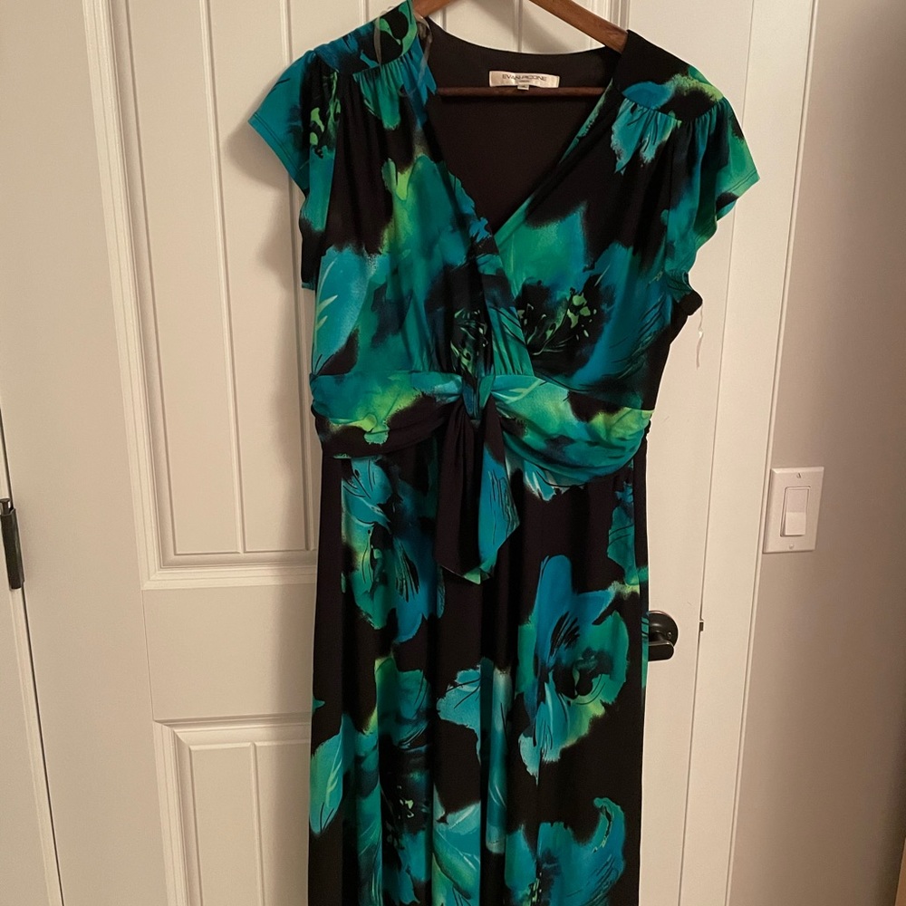 Green and black dress by Evan Picone